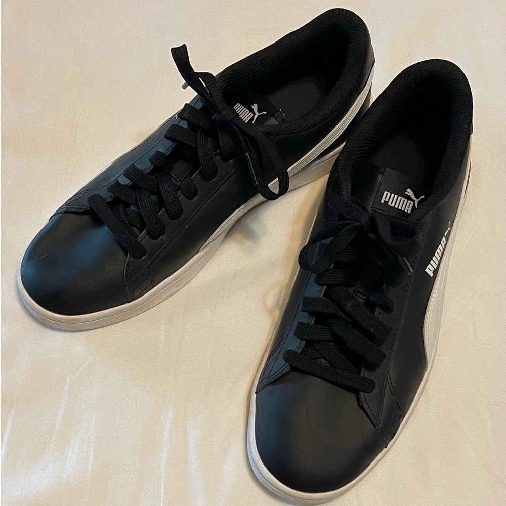 Men’s Puma Smash Sneakers - Size 8.5 - Picture 4 of 9